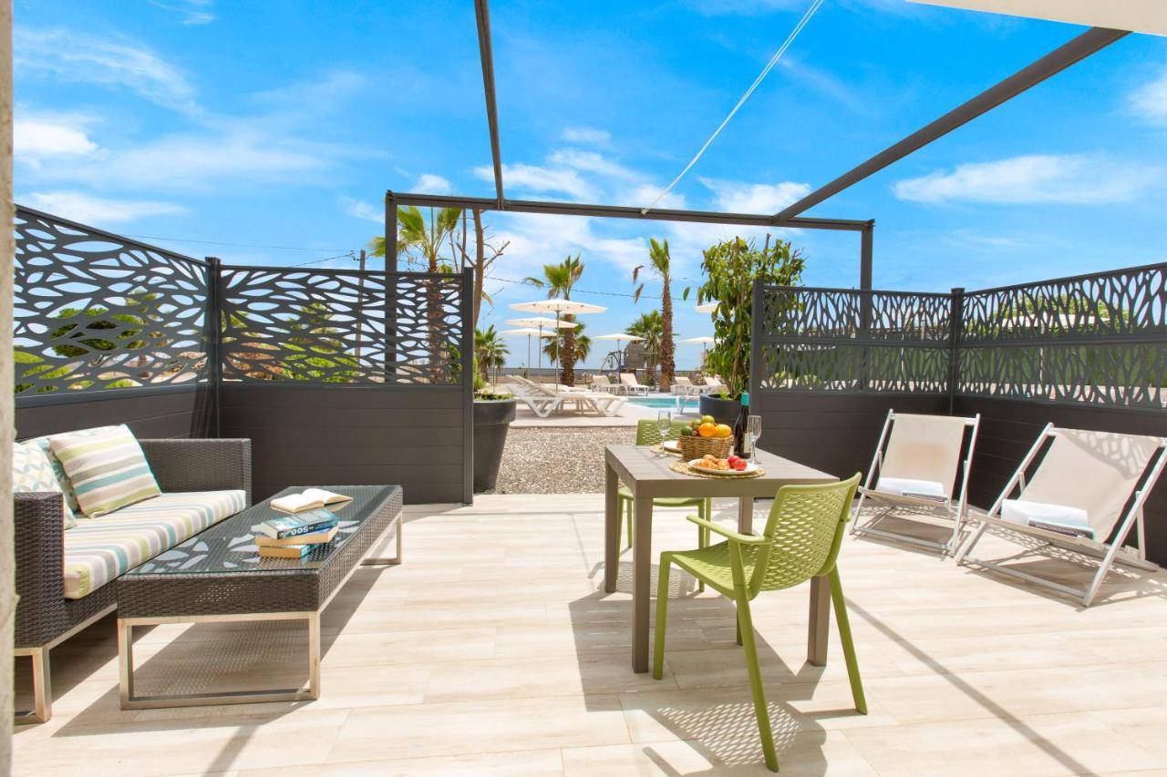 Malgrat De Mar Beachfront Village 客房 照片