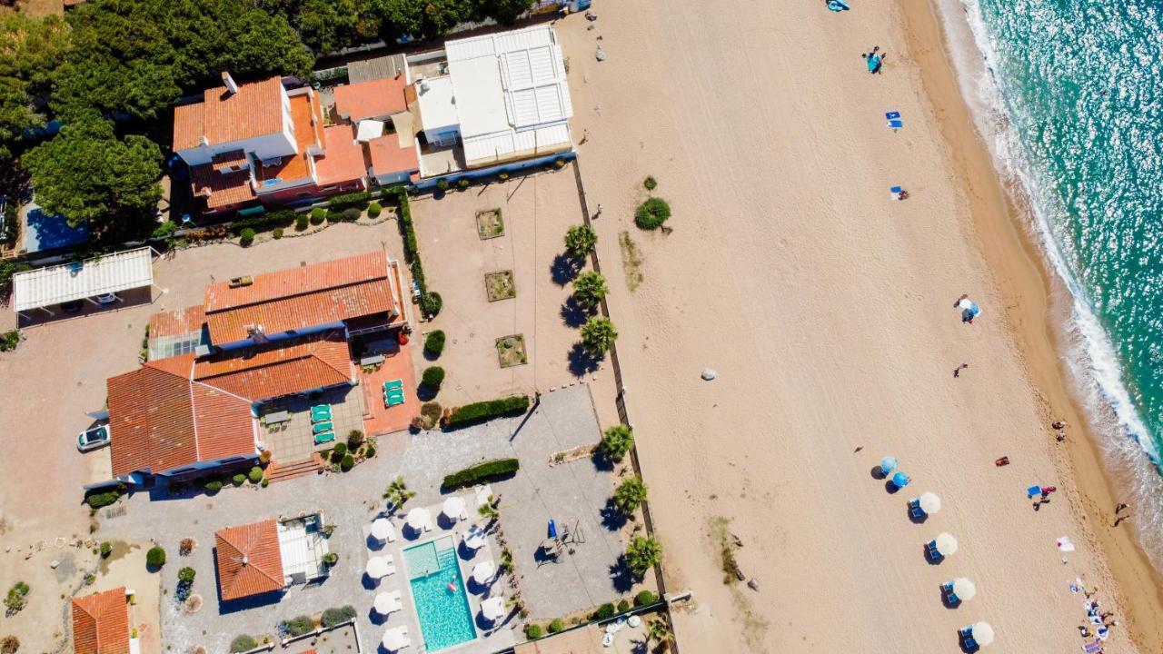 Malgrat De Mar Beachfront Village 外观 照片