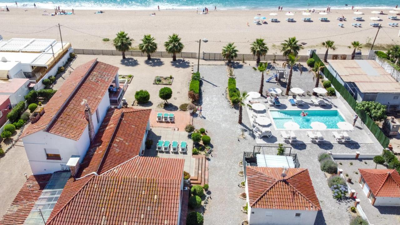 Malgrat De Mar Beachfront Village 外观 照片
